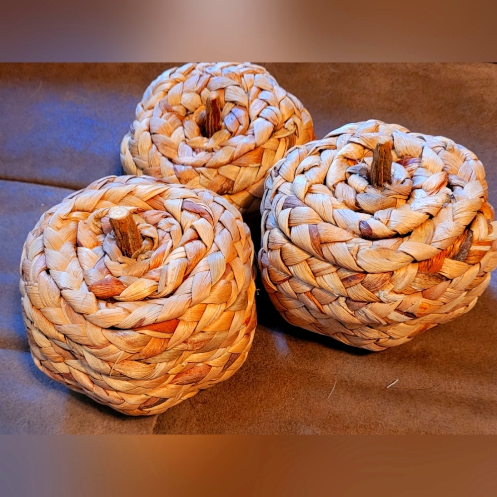 Set of 3 Woven Pumpkins